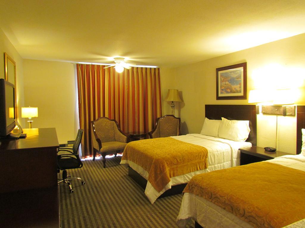 Romana Hotel - Houston Southwest Екстер'єр фото